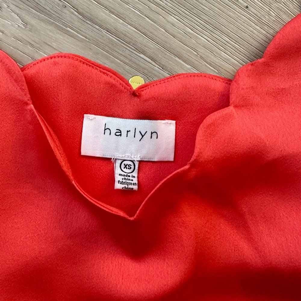 Elegant coral Scallop-Edge Camisole Top Harlyn from Antropologie XS like new